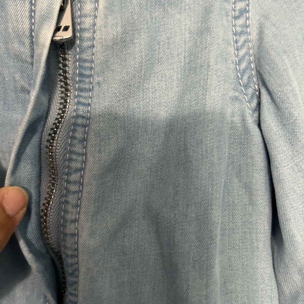 jacket - Picture 2 of 8